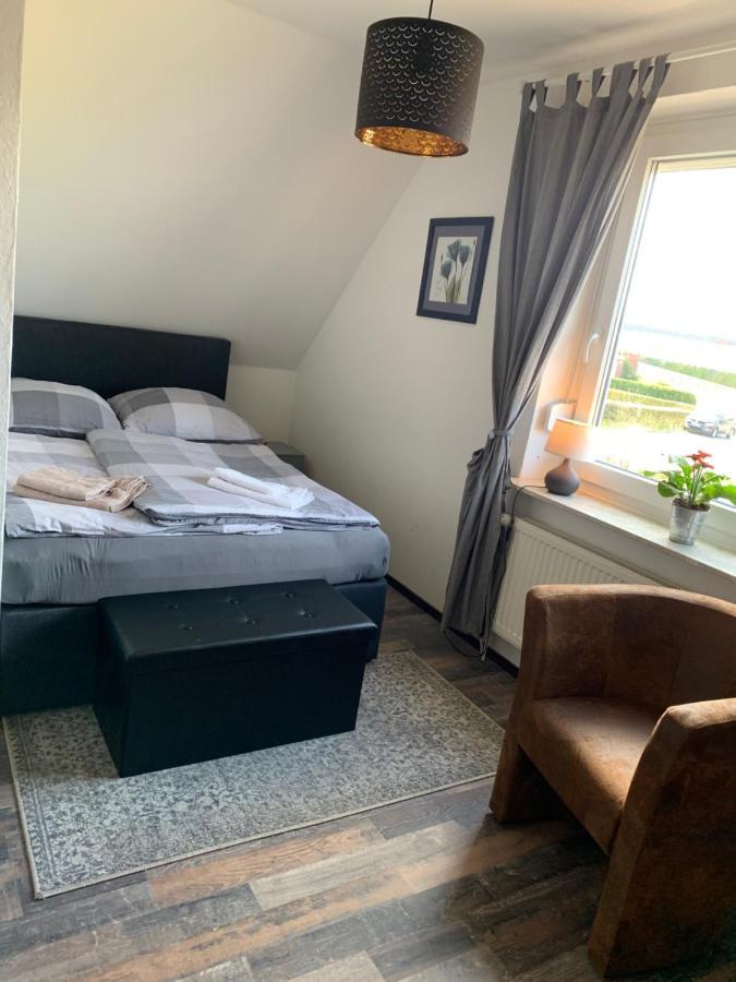 Privates Ferienzimmer An Der Nordsee Husum  Esterno foto
